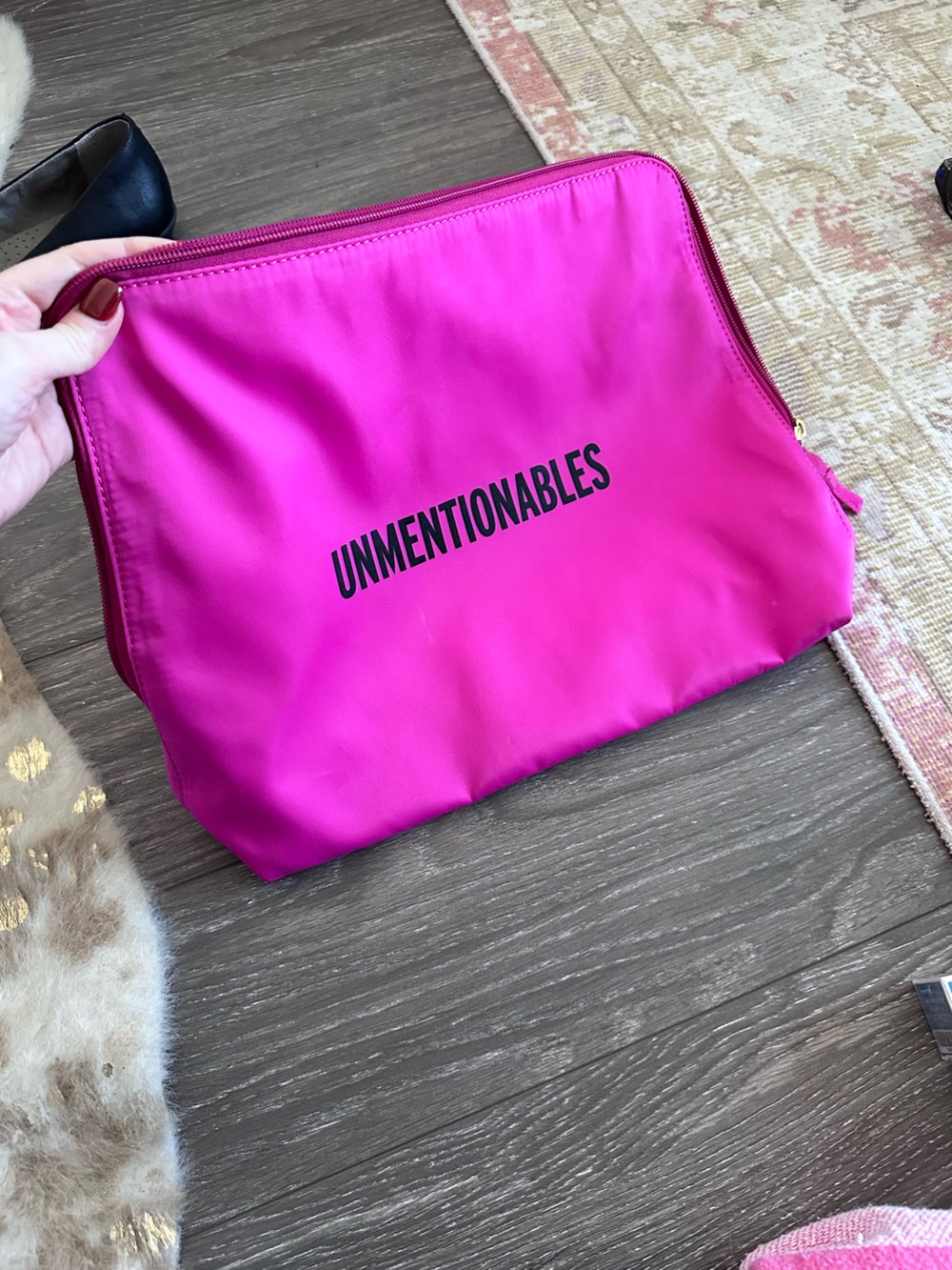 Kate Spade New York Bon Voyage Unmentionables Pouch - Picture 3 of 8